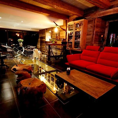 Chambres D'Hotes Le Repere Des Anges Et Spa Larnod 外观 照片