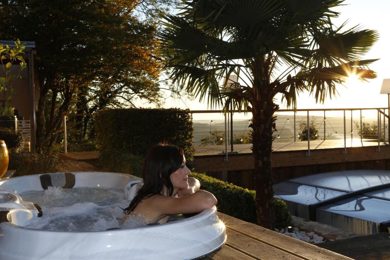 Chambres D'Hotes Le Repere Des Anges Et Spa Larnod 外观 照片