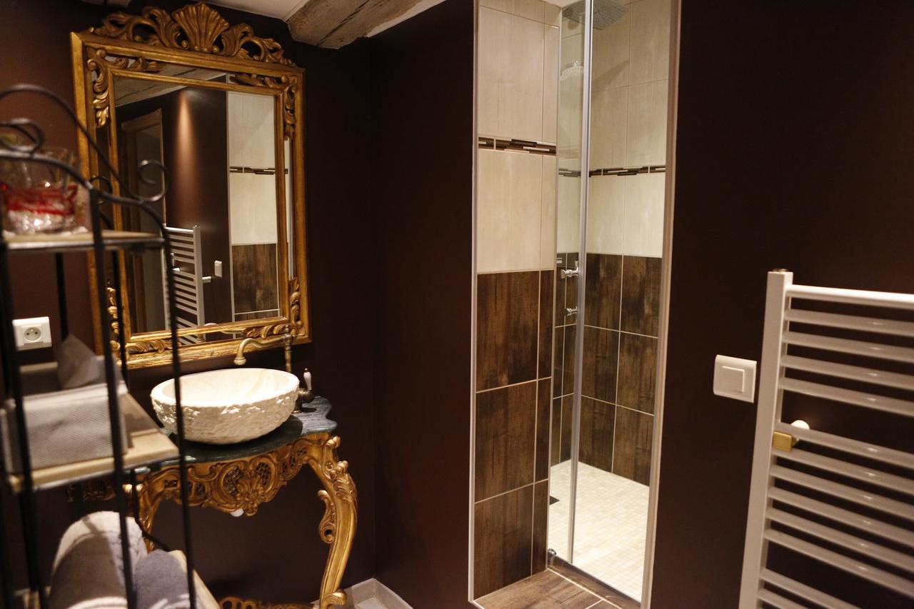 Chambres D'Hotes Le Repere Des Anges Et Spa Larnod 外观 照片